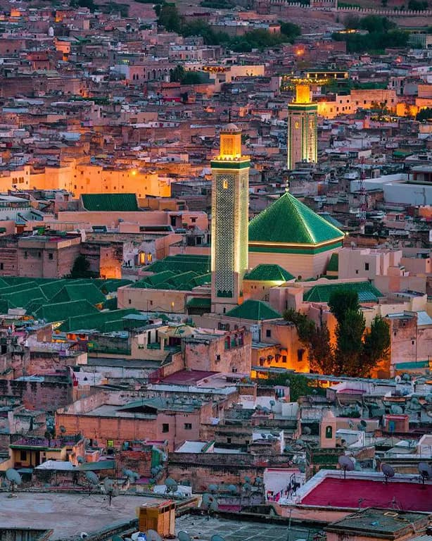Fès